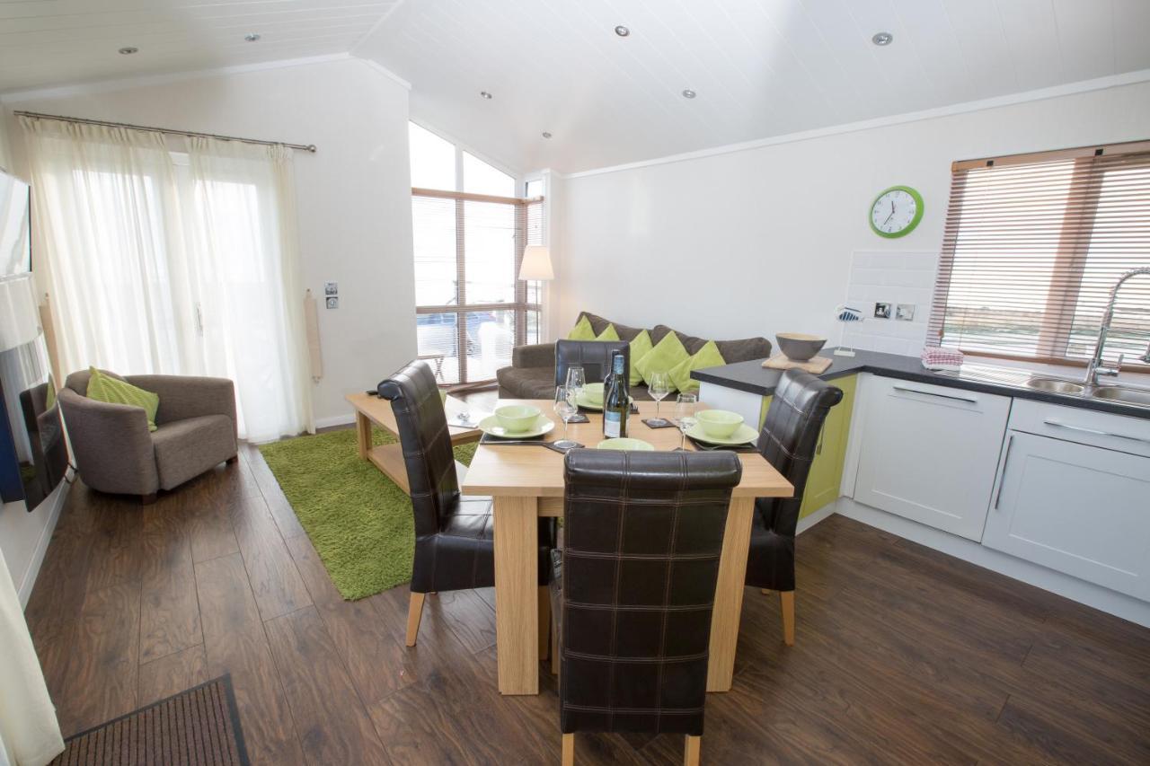 Sauchope Links Holiday Lodge And Glamping Park Crail Esterno foto