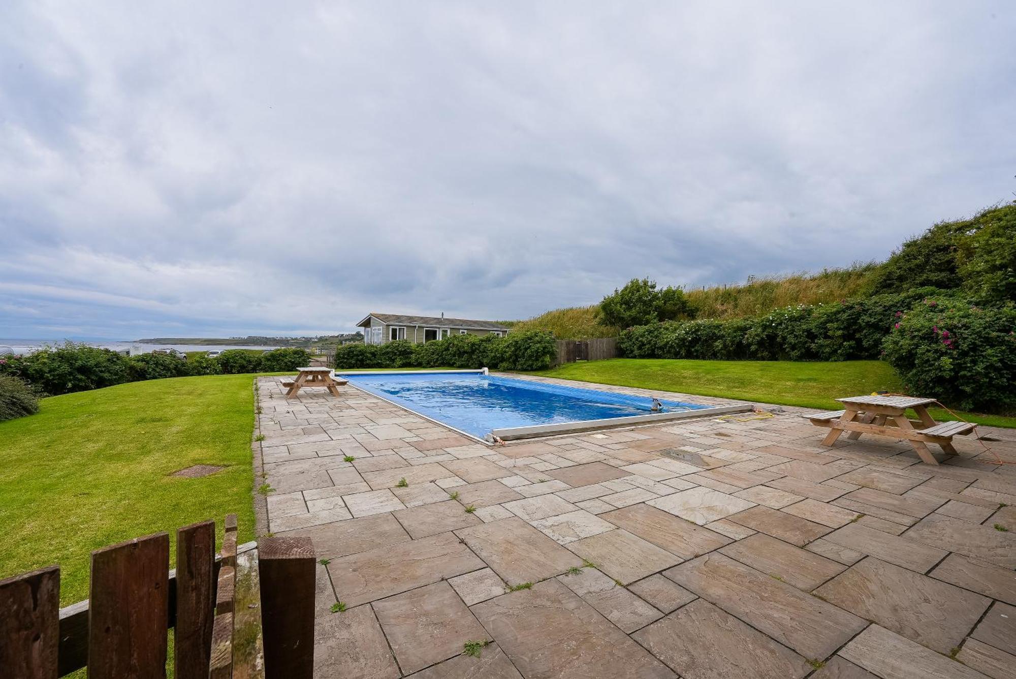 Sauchope Links Holiday Lodge And Glamping Park Crail Esterno foto